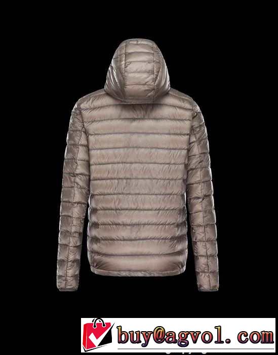 抜群のアイテム　 2015秋冬 moncler モンクレール 便利性のあるダウンジャケット 2色可選