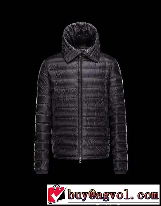 軽量で保温性に 2015秋冬 MONCLER モンクレール 満点　ダウンジャケット