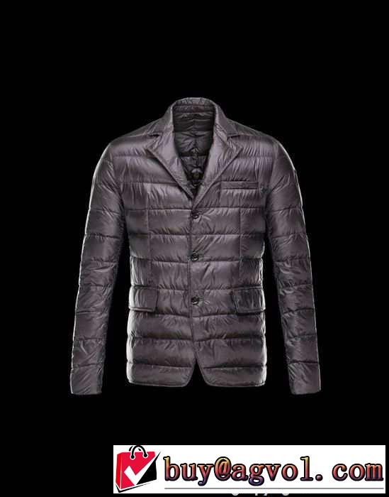 光沢感ある 2015秋冬 moncler モンクレール　収縮性があり ダウンジャケット