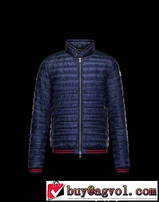 印象的な 2015秋冬 MONCLER モンクレール 落ち着きのあるダウンジャケット  2色可選