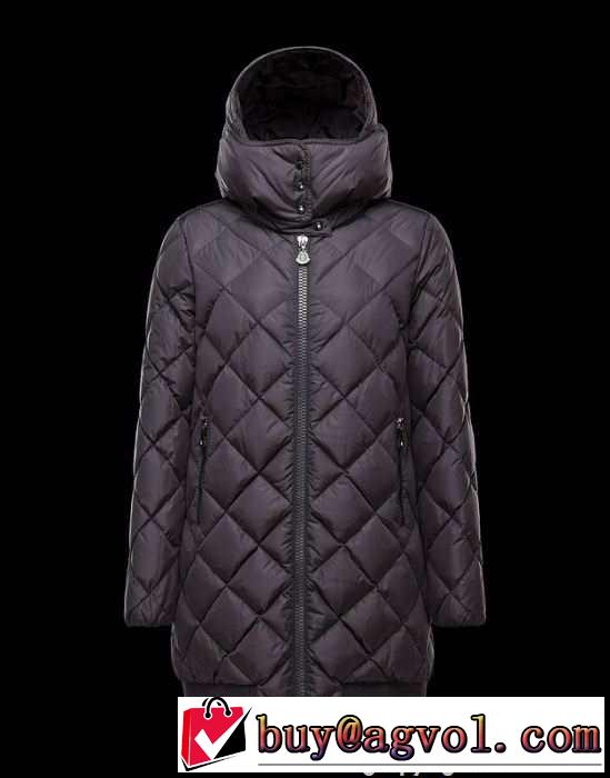 上品な装いで華やかさ　 2015秋冬 moncler モンクレール 相性抜群　ダウンジャケット ロング