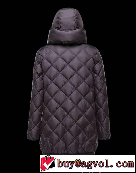 上品な装いで華やかさ　 2015秋冬 moncler モンクレール 相性抜群　ダウンジャケット ロング