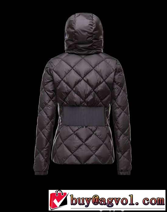 落ち着き感のある 2015秋冬 MONCLER モンクレール 防寒性　ダウンジャケット 3色可選
