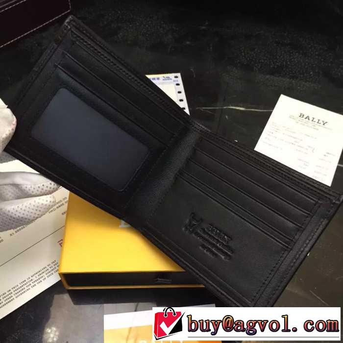 プレゼントに bally 　レブ度満点のバリー 多機能　財布