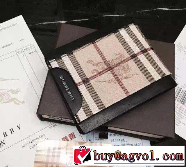 高級感たっぷりのアイテム　秋冬 burberry バーバリー 大容量のある財布 3色可選