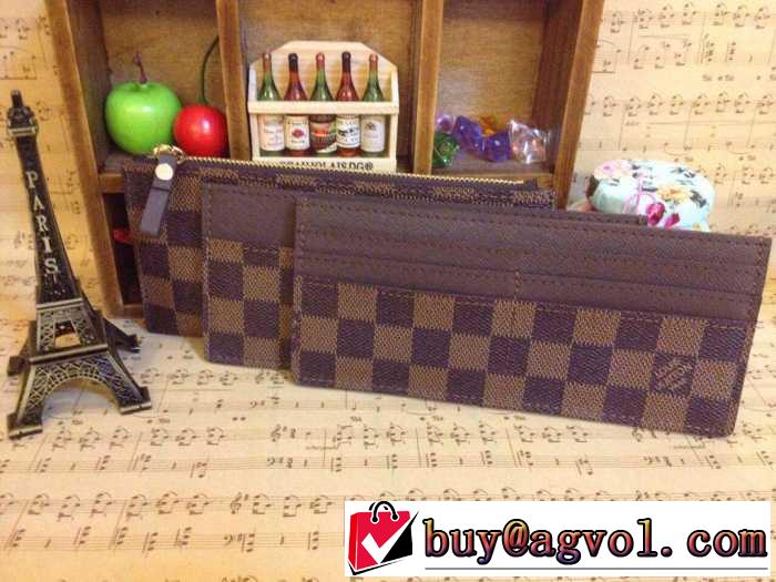 実用性も高く秋冬 louis vuitton ルイ ヴィトン 上質なレザーの長財布 カードケース シンプル 2色可選
