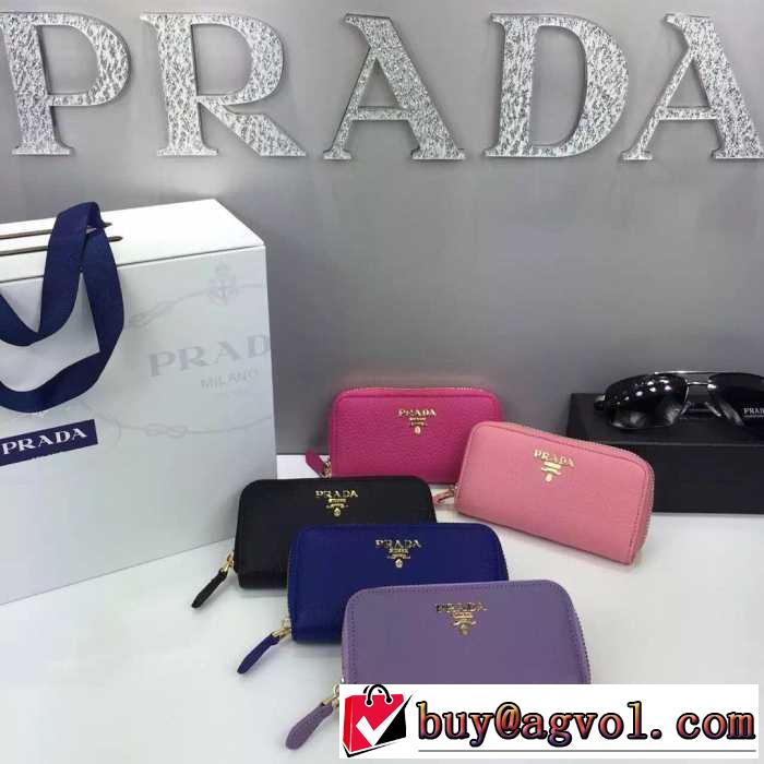 個性的なデザイン　秋冬 prada プラダ 魅力的なキーケース 5色可選