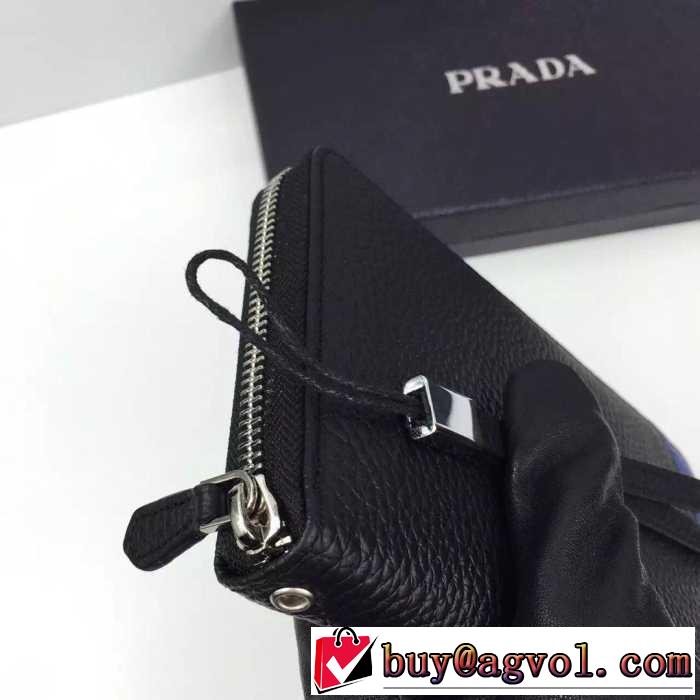 目立ち　秋冬 prada プラダ 使い勝手も最高　ビジネスケース 2色可選