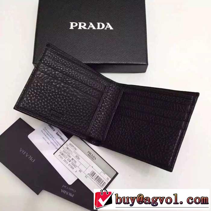 収納力抜群のアイテム 秋冬 prada プラダ 上質な 短財布