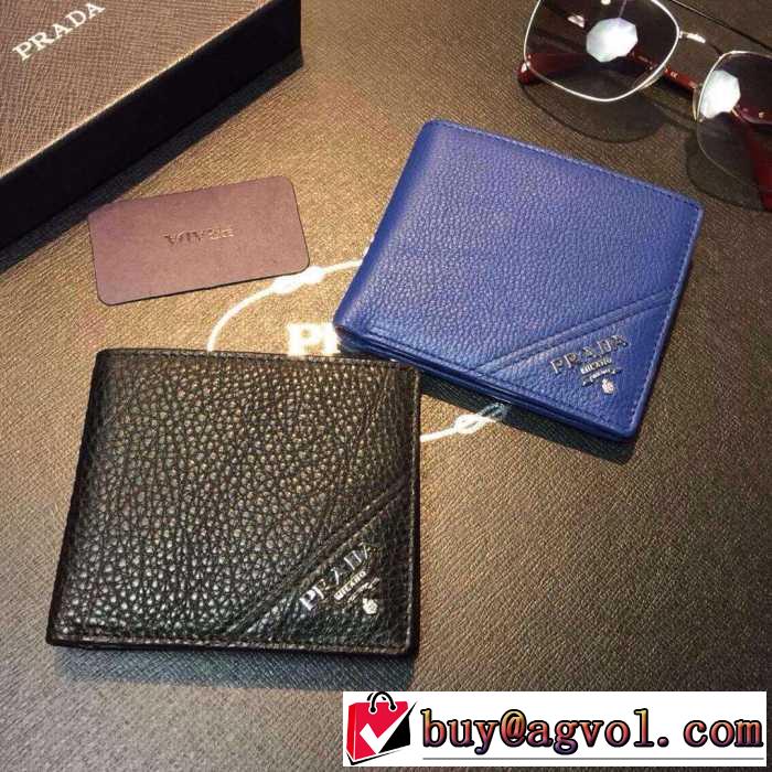 独特な高級感　秋冬 prada プラダ　使い勝手も最高　 短財布 2色可選