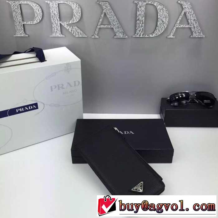 存在感のあるアイテム　秋冬 prada プラダ 快適な着心地　カードケース シンプル 2色可選