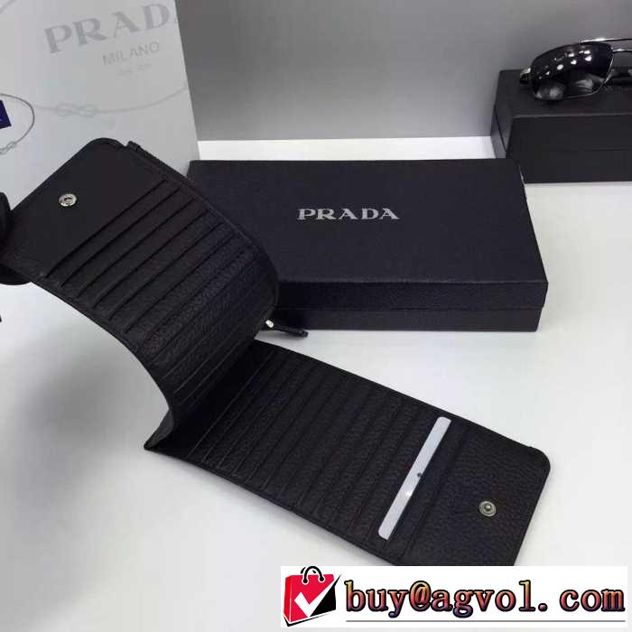 存在感のあるアイテム　秋冬 prada プラダ 快適な着心地　カードケース シンプル 2色可選