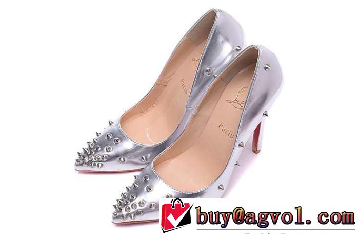 大人気 2015 Christian Louboutinクリスチャンルブタン 安定感ある　パンプス