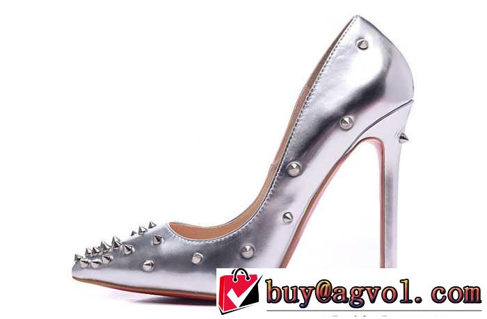 大人気 2015 Christian Louboutinクリスチャンルブタン 安定感ある　パンプス