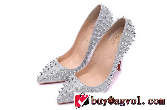 安定感ある 2015 Christian Louboutinクリスチャンルブタン 大人の雰囲気　パンプス
