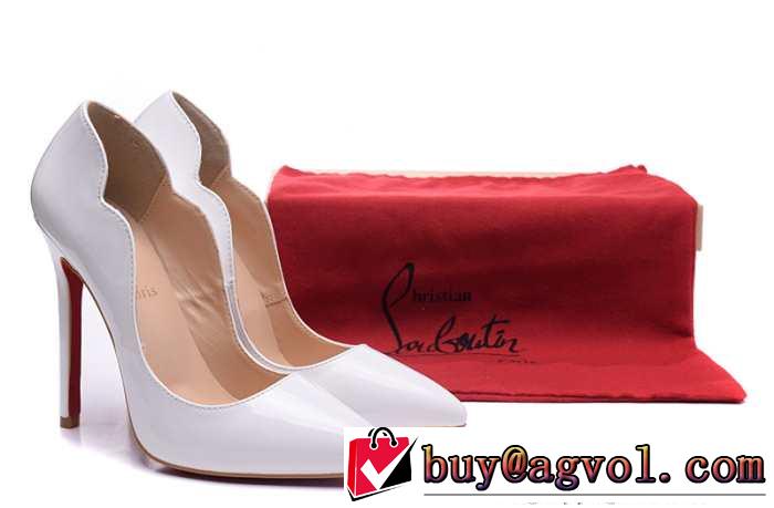 滑らかで2015 Christian Louboutinクリスチャンルブタン スタイルアップ効果　パンプス