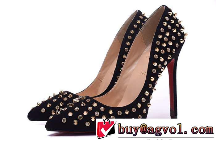 安定感があり 2015 Christian Louboutinクリスチャンルブタン 大活躍　パンプス