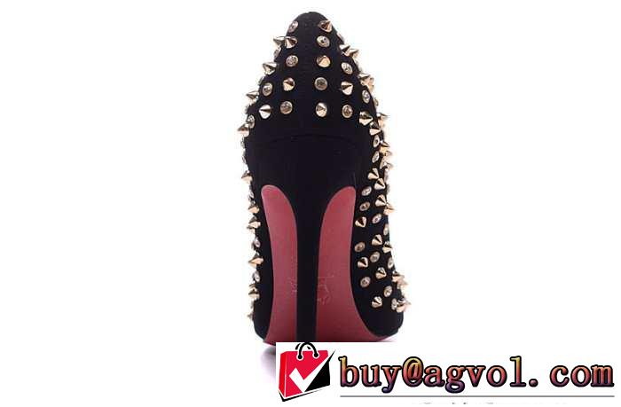 安定感があり 2015 Christian Louboutinクリスチャンルブタン 大活躍　パンプス