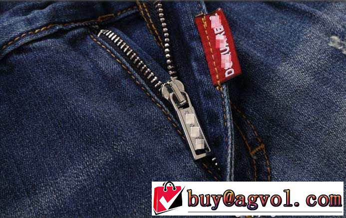 窮屈感のない 2015 DSQUARED2 ディースクエアード　値下げる　ジーンズ