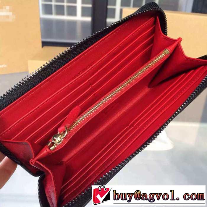 高級感ある 2015 Christian Louboutinクリスチャンルブタン　人気販売　 財布 多色選択可