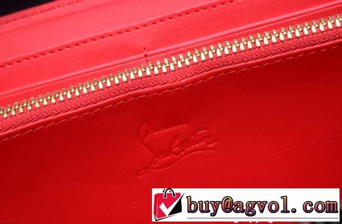 お買い物 2015 Christian Louboutinクリスチャンルブタン ファション性ある財布