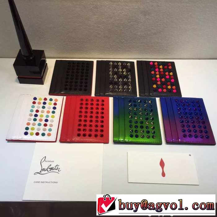 最適なアイテム　 2015 Christian Louboutinクリスチャンルブタン 落ち着いた財布 カードケース 多色選択可