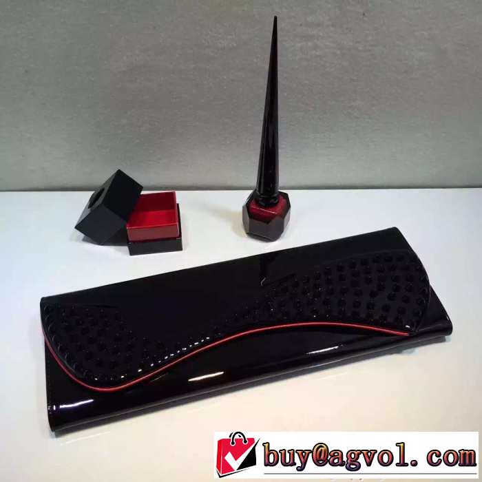 貴重な 2015 Christian Louboutinクリスチャンルブタン 上品上質なビジネスケース