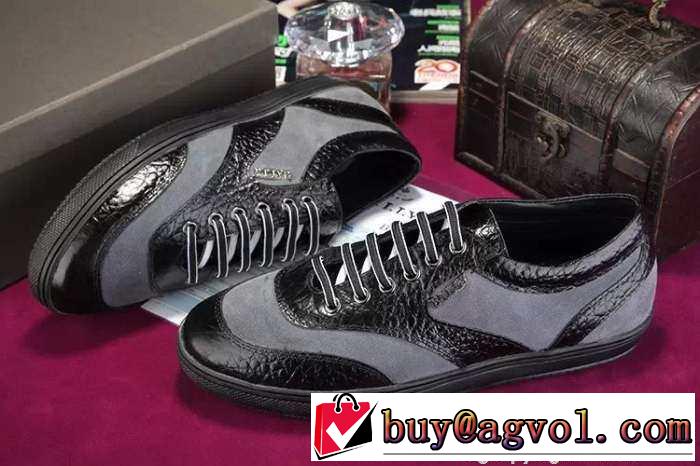 柔軟性のアイテム　2015  BALLY バリー スニーカー フラットシューズ カジュアルスタイル