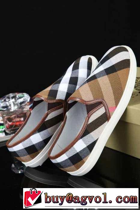 カジュアルが爆発！2015 BURBERRY バーバリー スリップオン 　抗菌、防臭加工