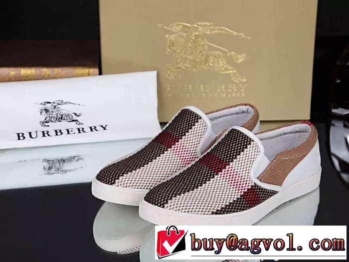 快適な直感　 2015 BURBERRY バーバリー カジュアルシューズ 　クッション性に優れた