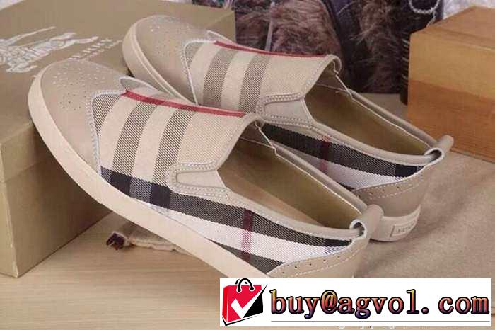 コストパフォーマンス高い 2015 BURBERRY バーバリー スニーカー 紐なし