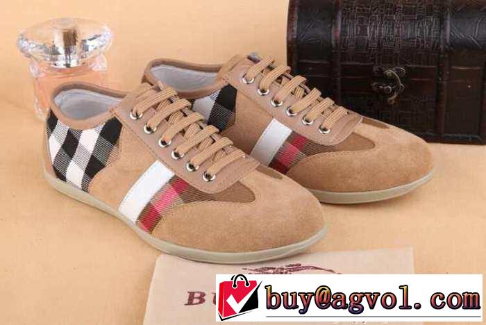 超目玉　2015  BURBERRY バーバリー スニーカー 柔軟性抜群