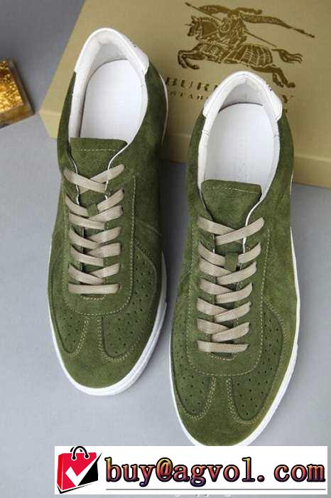 2015 最も流行っている BURBERRY バーバリー スニーカー 　疲れにくい