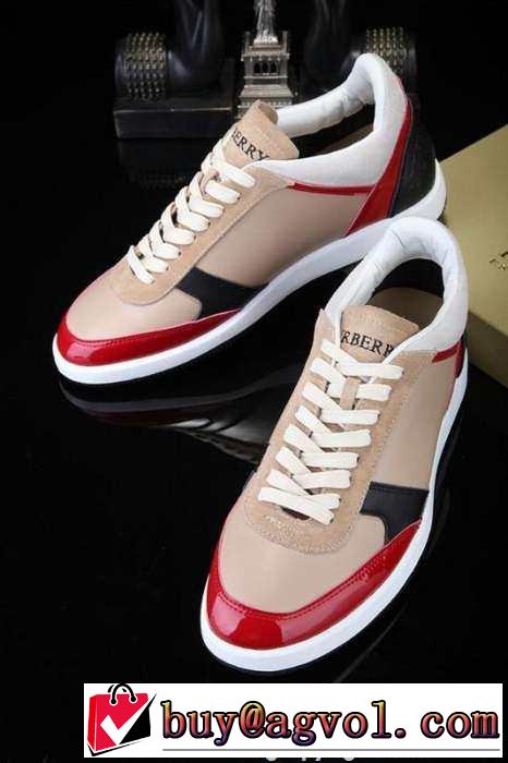 耐久性に優れた　2015 BURBERRY バーバリー 軽量 フラットシューズ  履き心地抜群