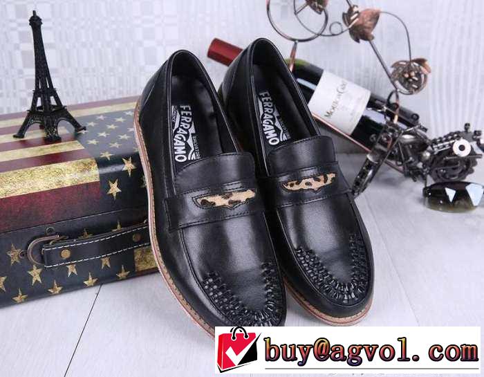 ferragamo サルヴァトーレフェラガモ ビジネスシューズ