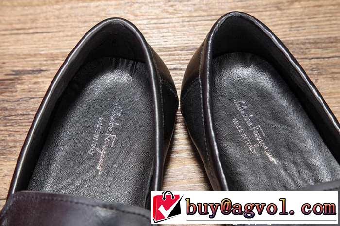 ferragamo サルヴァトーレフェラガモ ビジネスシューズ