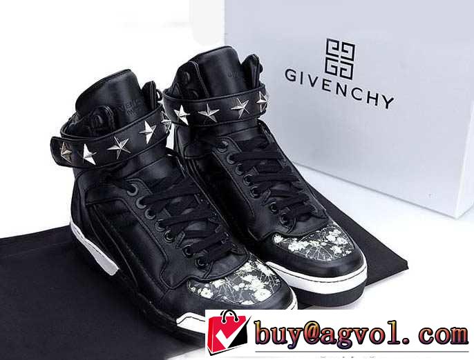 注目度が満点 2015秋冬 GIVENCHY ジバンシー メンズ　レースアップ　上品上質なハイカットスニーカー