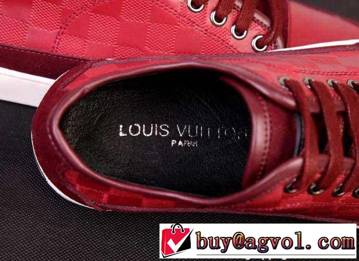 魅力的　 2015 LOUIS VUITTON ルイ ヴィトン軽い履き心地で　 フラットシューズ 3色可選