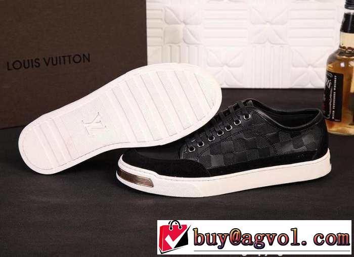 魅力的　 2015 LOUIS VUITTON ルイ ヴィトン軽い履き心地で　 フラットシューズ 3色可選