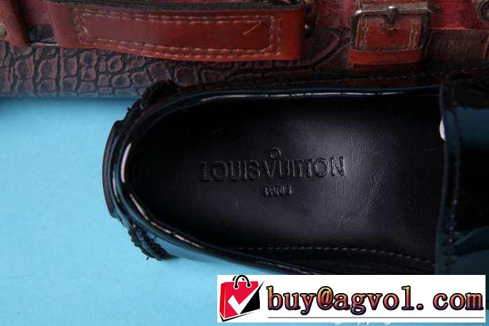 新品　2015  LOUIS VUITTON ルイ ヴィトン 魅力がある　カジュアルシューズ