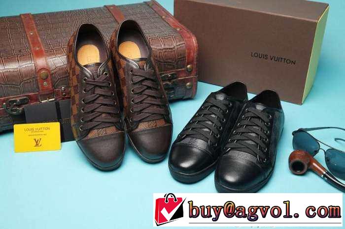 完売品　2015  LOUIS VUITTON ルイ ヴィトン 耐久性がある　フラットシューズ スニーカー 2色可選