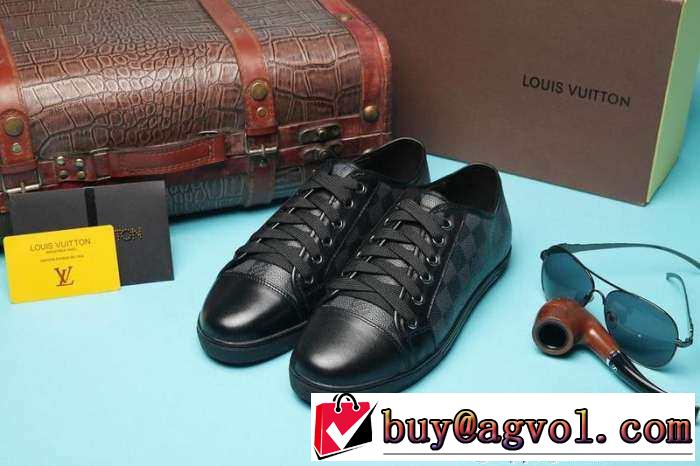 完売品　2015  LOUIS VUITTON ルイ ヴィトン 耐久性がある　フラットシューズ スニーカー 2色可選