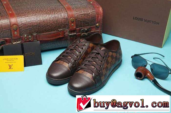 完売品　2015  LOUIS VUITTON ルイ ヴィトン 耐久性がある　フラットシューズ スニーカー 2色可選