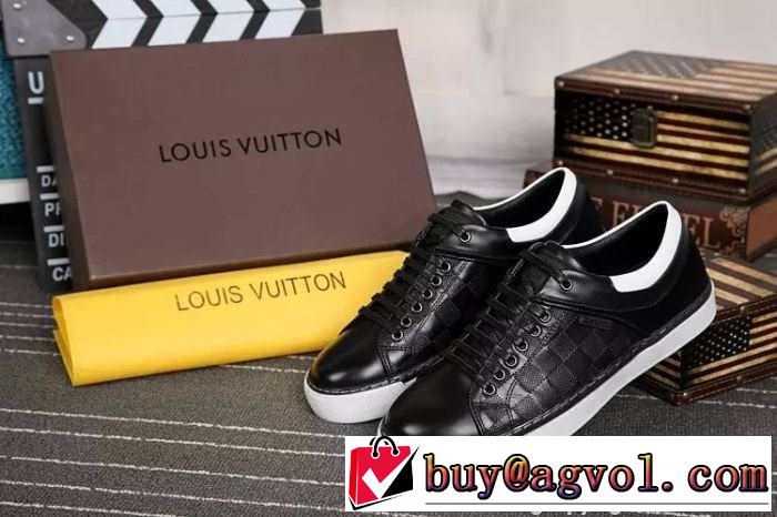 魅せた注目のブランド　2015秋冬 LOUIS VUITTON ルイ ヴィトン シンプルなフラットシューズ 2色可選