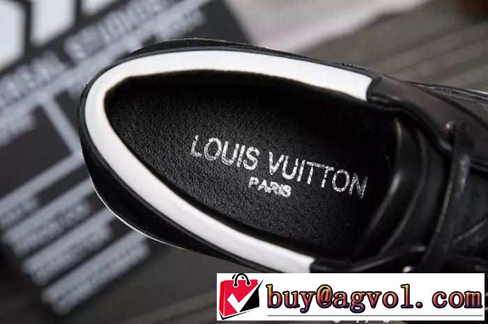 魅せた注目のブランド　2015秋冬 LOUIS VUITTON ルイ ヴィトン シンプルなフラットシューズ 2色可選