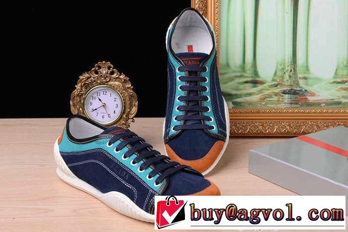 ポップなファッション 2015 PRADA プラダ スニーカー 2色可選