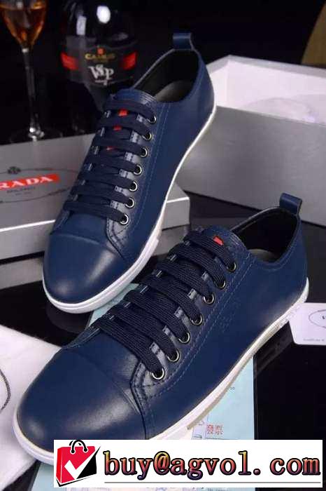 カジュアルな個性派 2015 PRADA プラダ フラットシューズ 抗菌?防臭加工 