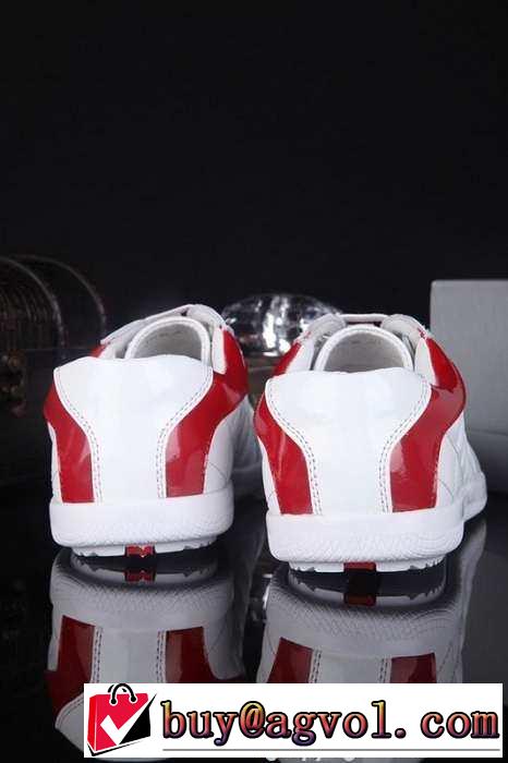 早い者勝ち PRADA プラダ 2015  モデル愛用　スニーカー 3色可選