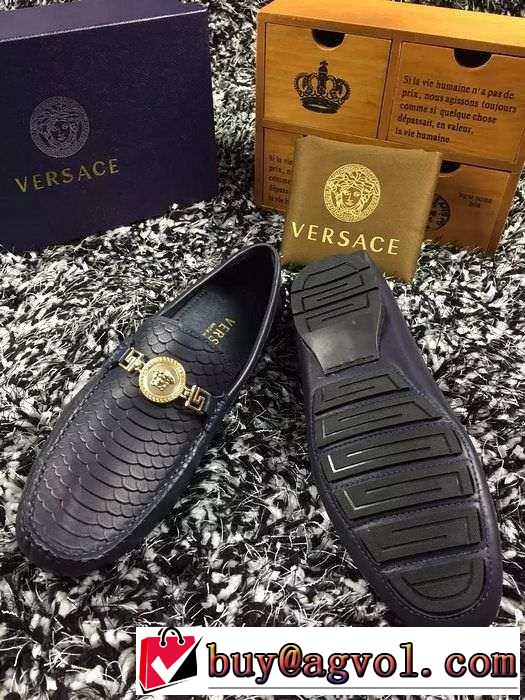 生地注目　2015 VERSACE ヴェルサーチ  カジュアルシューズ ポップ