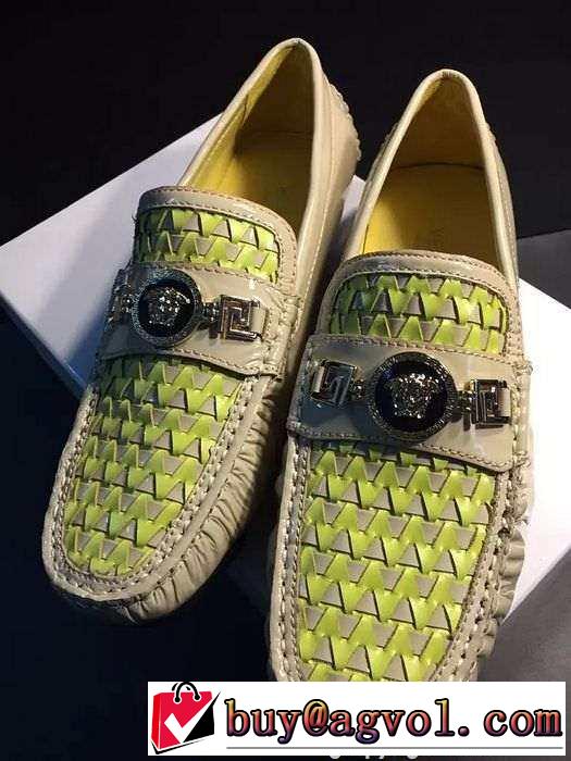 売れ筋　2015 VERSACE ヴェルサーチ カジュアルシューズ　人気商品